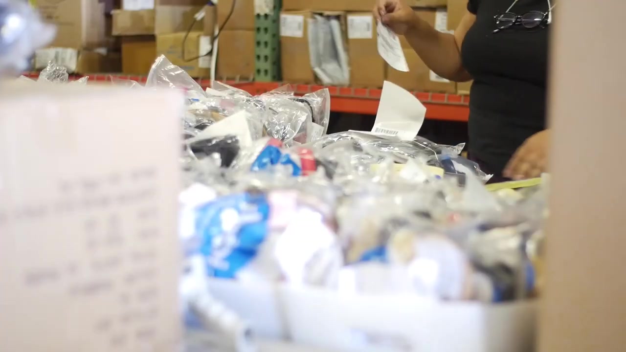 Order packing at Adir Group